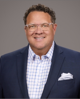headshot mark peterson